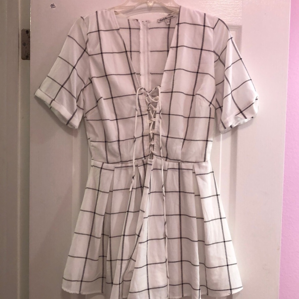 Little white romper:)